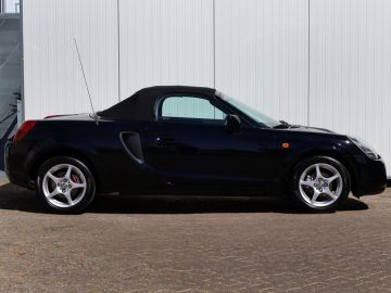 Toyota MR2
